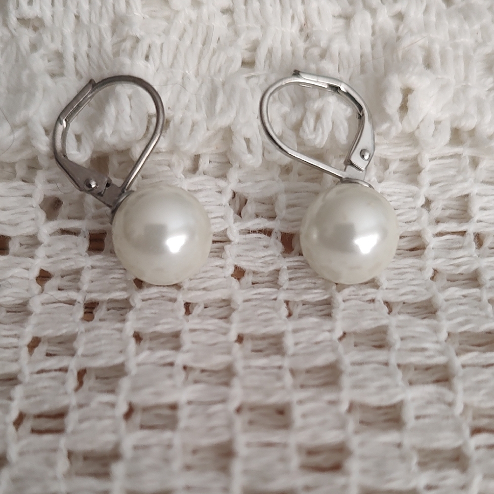 Classic Sterling Silver White Pearl Drop Earrings - Unbranded